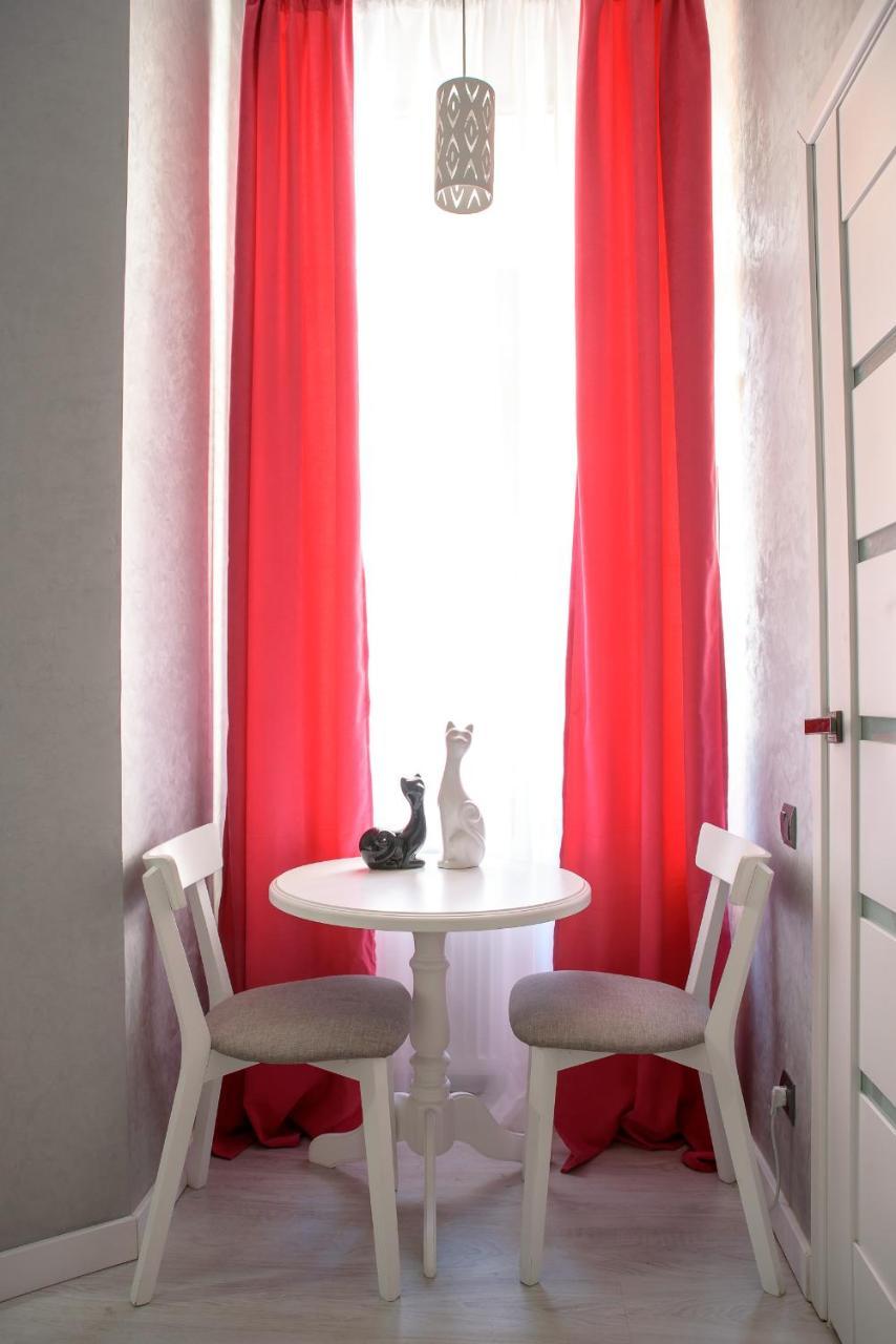 Nova Apartment Leopoli Esterno foto