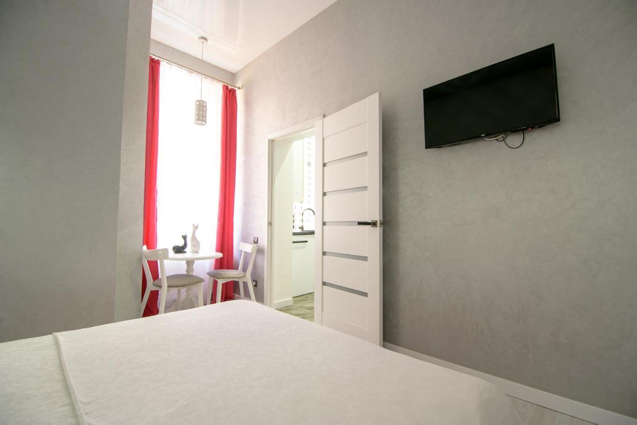 Nova Apartment Leopoli Esterno foto